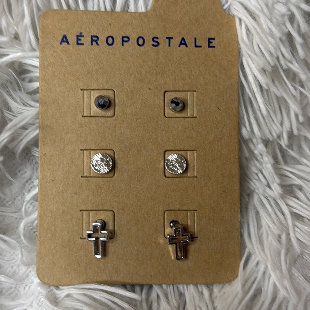 Set Of 3 Pairs Of Earrings New With Tags